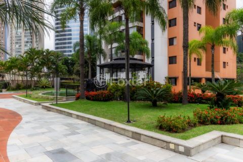 Image 61 - 1032747
