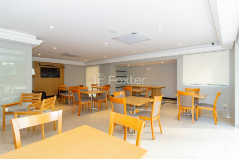 Image 71 - 1032747