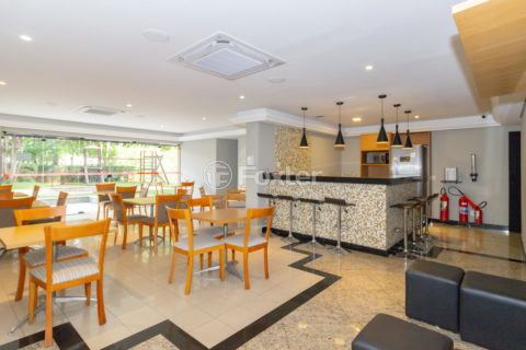 Image 72 - 1032747
