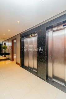 Image 35 - 868614