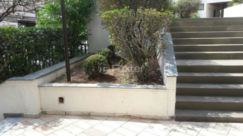 Image 8 - 28574