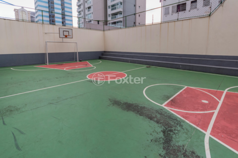 Image 39 - 899754