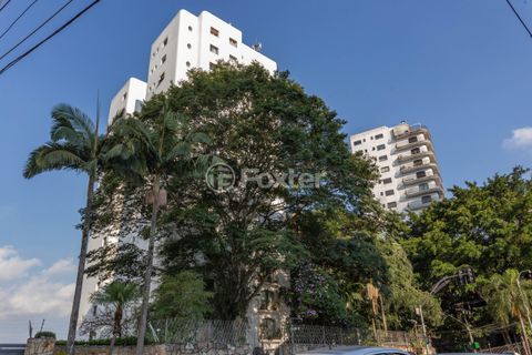 Image 39 - 335065