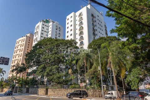 Image 41 - 335065