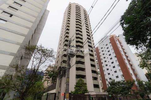 Image 51 - 876772