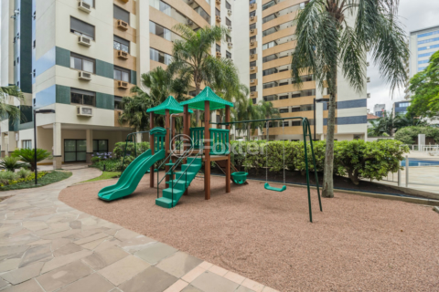 Image 3 - 999311