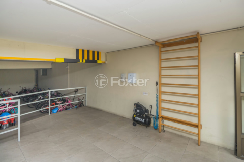 Image 35 - 999311