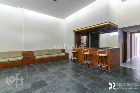 Image 42 - 389263
