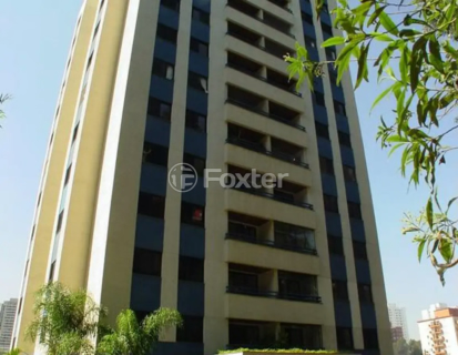 Image 20 - 1037684