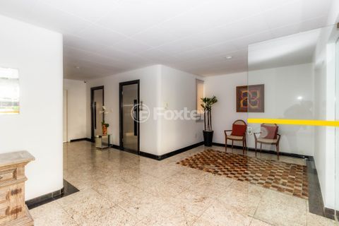Image 22 - 919720