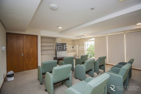 Image 43 - 999597