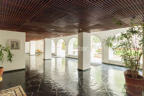 Image 28 - 1017684