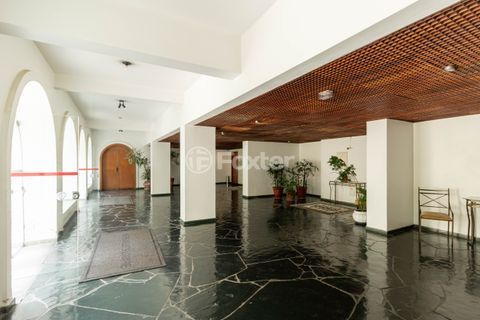 Image 30 - 1017684