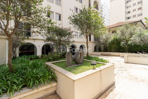 Image 38 - 1017684