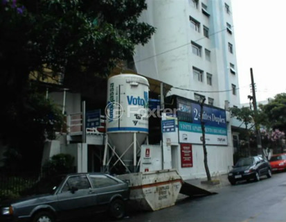 Image 25 - 1011866