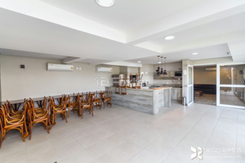 Image 38 - 992674