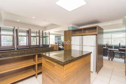 Image 44 - 984354
