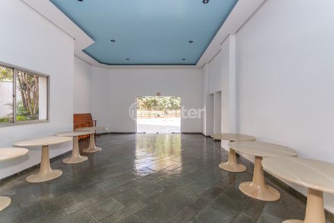 Image 43 - 318216