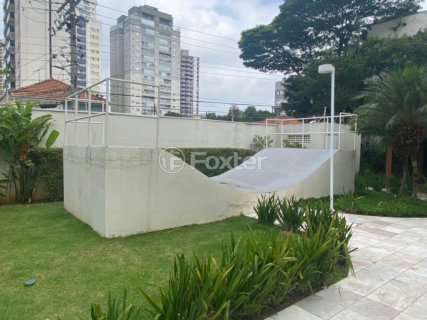 Image 66 - 1038208