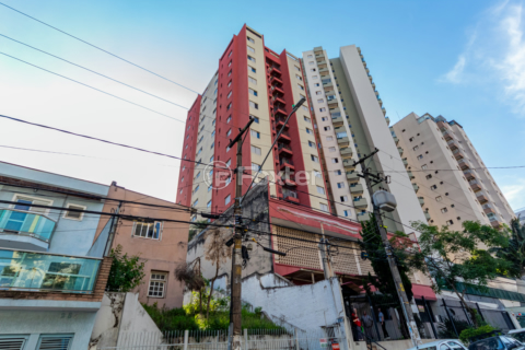 Image 39 - 931470