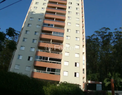 Image 32 - 1034663
