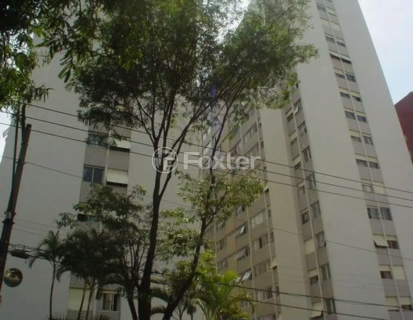 Image 11 - 1002476