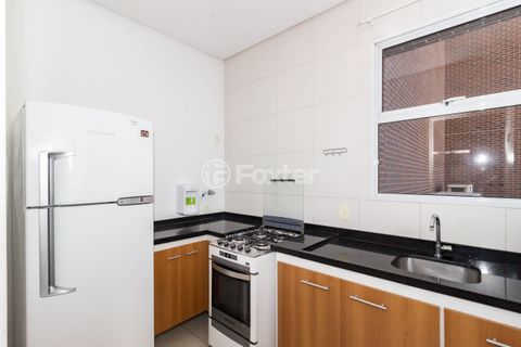 Image 76 - 1034093