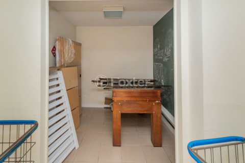 Image 27 - 834506