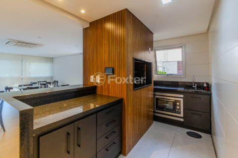 Image 41 - 1015663