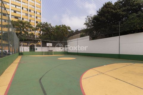 Image 9 - 1009051