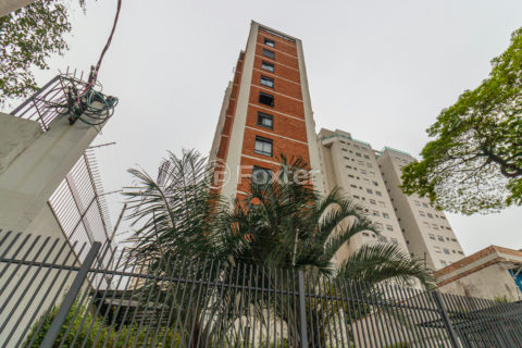 Image 51 - 1021442