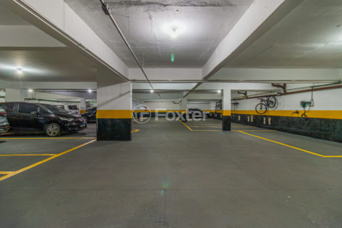 Image 56 - 1021442