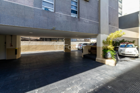 Image 15 - 968780