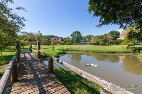 Image 38 - 1012132