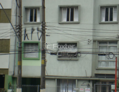 Image 19 - 892560