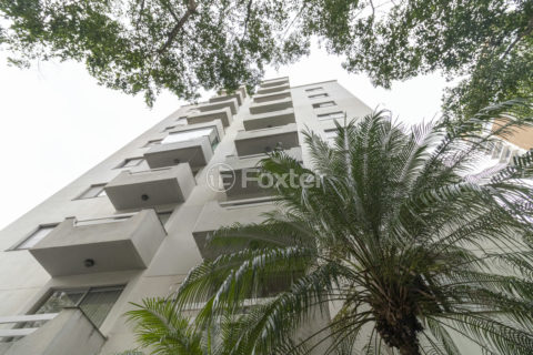 Image 24 - 842426