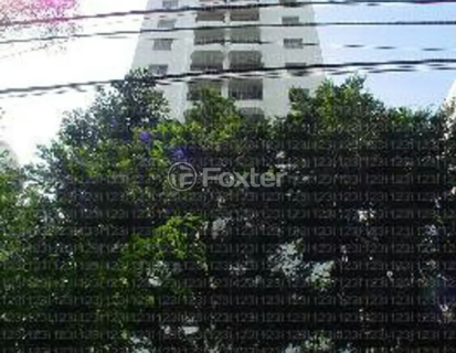 Image 10 - 915341