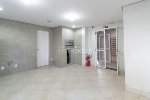 Image 40 - 1012935