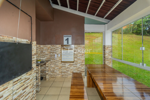 Image 9 - 885492