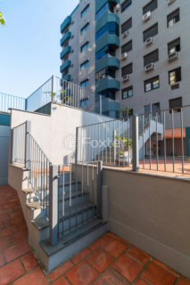 Image 44 - 1013355