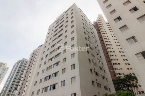Image 44 - 865736