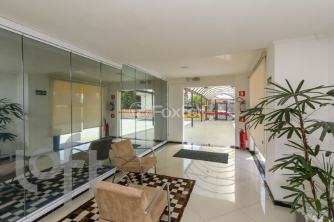 Image 35 - 1033641