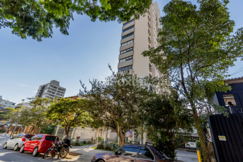 Image 37 - 915328