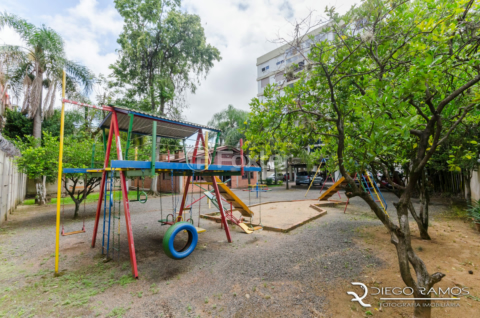 Image 37 - 1034836
