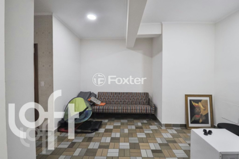 Image 17 - 328154