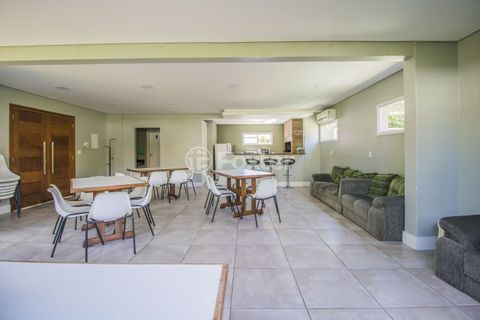 Image 40 - 338740