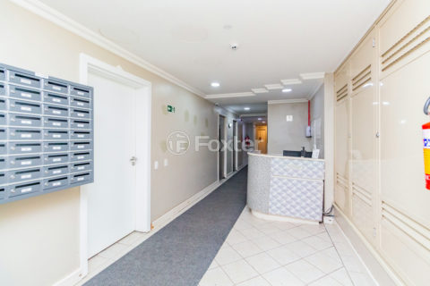 Image 34 - 966585