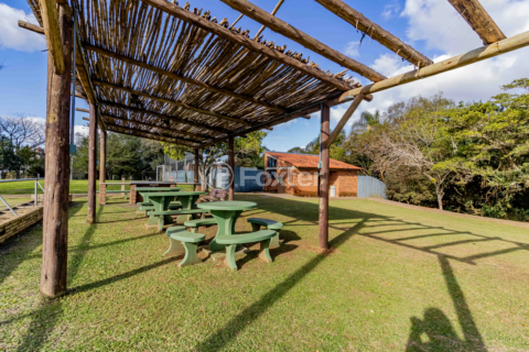 Image 31 - 980132