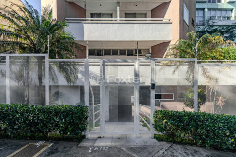 Image 23 - 1003022