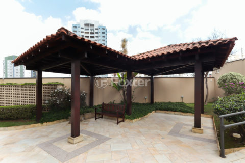Image 32 - 1004631